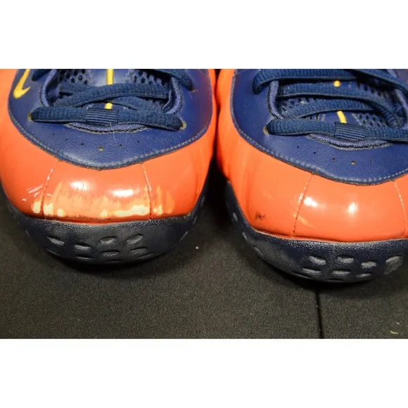 Nike Air Foamposite One Men's Sneaker Sz 10.5 Orange Basketball Shoes CJ0303-400