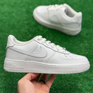 Nike Air Force 1 Low LE Triple White GS Shoes DH2920-111 NEW* Sz 6 / WMNS 7.5