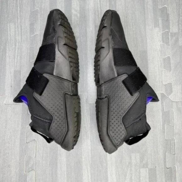 Nike Air Huarache Extreme Black Sneakers Youth Boys Sz 5Y