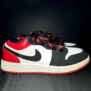 Nike Air Jordan 1 Low GS Black Toe Men's Shoes  - Size 7
