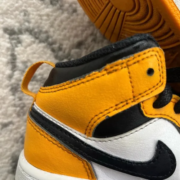 Nike Air Jordan 1 Mid Shoes ‘Reverse Yellow Toe/Taxi’ 640734 701 - Size 11C