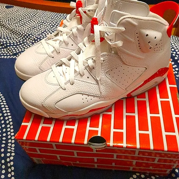 NIKE AIR JORDAN 6 RETO RED OREO