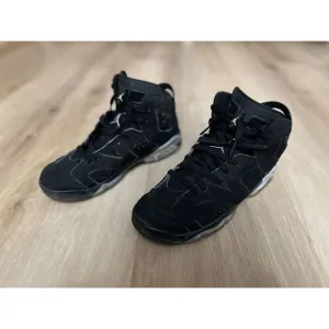 Nike Air Jordan 6 Retro GS 'Chrome' 2022  DX2835-001 Size 7y
