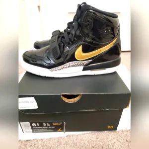 Nike Air Jordan Legacy High Top