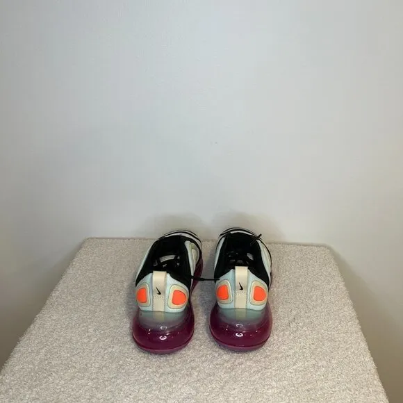 Nike Air Max 720 Sneaker