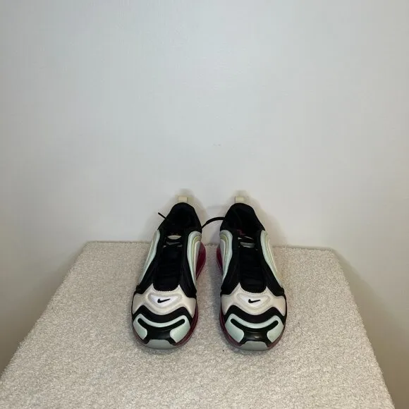 Nike Air Max 720 Sneaker