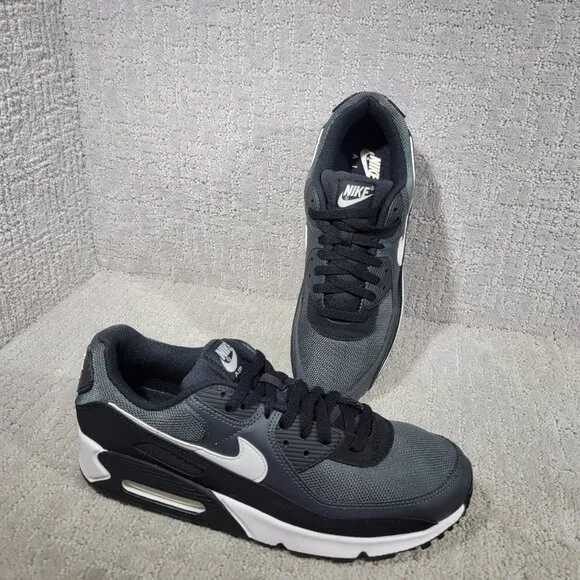 Nike AIR Max 90 Mens Size US 12 White/Smoke Grey/Black Textile Running Sneakers