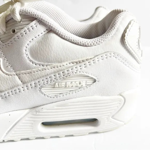 Nike Air Max 90 Youth Sneakers Size 7 Y