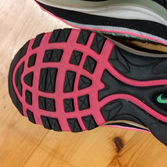 Nike Air Max 98 Lace-Up Sneakers Cushioned Mesh Rubber Watermelon Colorway W 7.5