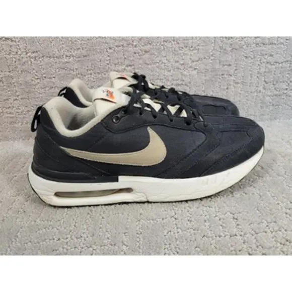Nike Air Max Dawn DH3157-002 Boys Size 6.5Y Lite Low Top Black Athletic Sneakers