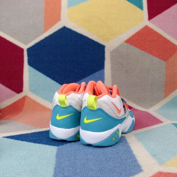 Nike Air Speed Turf Sneakers Bright Turquoise BQ9632-101 Youth Size 4Y US