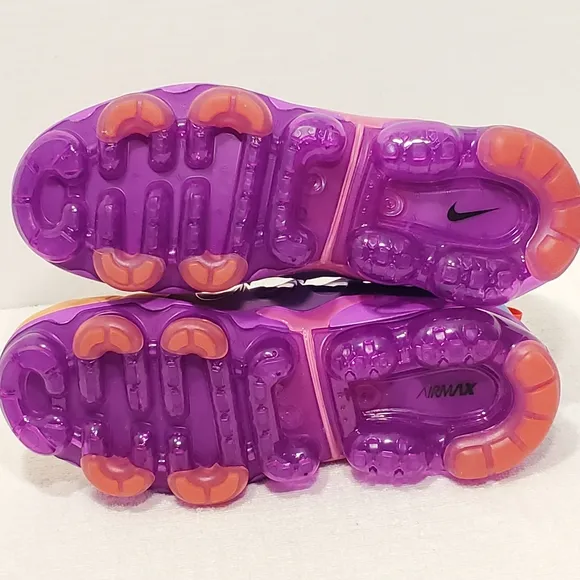 Nike Air Vapormax Plus Fuchsia Dream Crimson Sneakers Women's Size 6.5