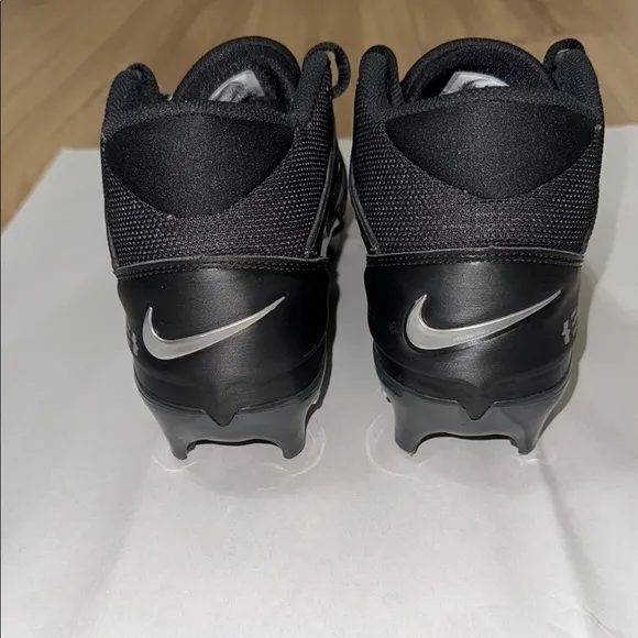 Nike Alpha Menace 4 EliteTacos de fútbol americano Size 11.5