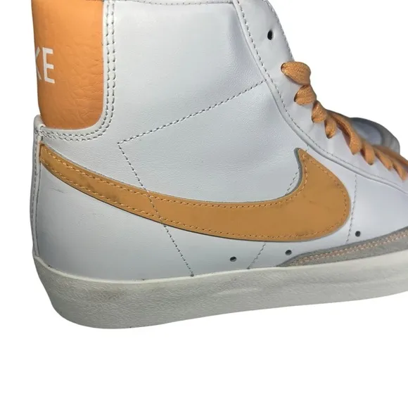 Nike Blazer Mid sneakers