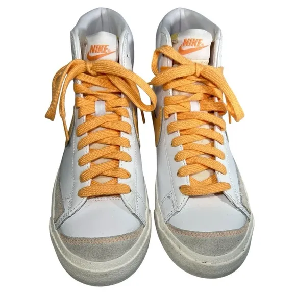 Nike Blazer Mid sneakers