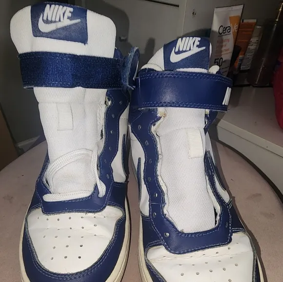 Nike Blue and White Sneakers High-Top Design