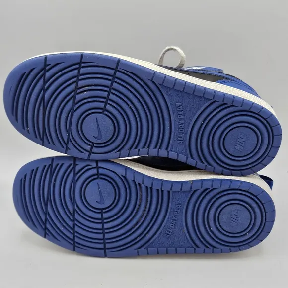 Nike court Borough mid 2 size 4