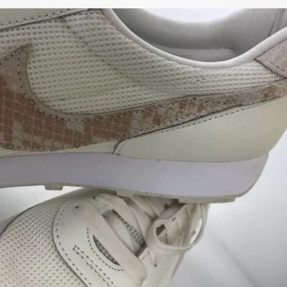 Nike Daybreak Sail White Particle Beige Leather Sneakers W8.5