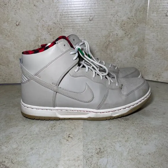 Nike Dunk High Premium Sneakers Size 9.5 Beige &amp; Red Plaid Lining 845055-201