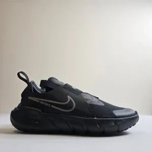 Nike Flex Runner 2 Size Kids 2.5Y Black Flat Pewter Sneakers Shoes DJ6040-001