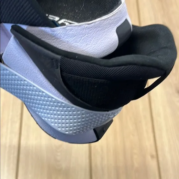 Nike Flyers Black and White Slip-On Sneakers with Cushioned Sole