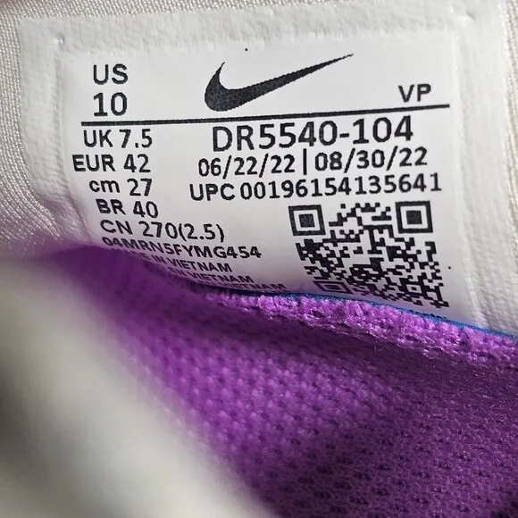 Nike Go Flyease Sneakers DR5540-104 - Women's Size 10/Men's Size 8.5