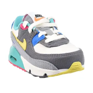 Nike Gray and White Sneakers for Everyday Comfort