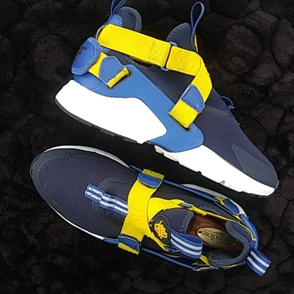 Nike Huarache City Nike AJ6662-405 (Youth 7)