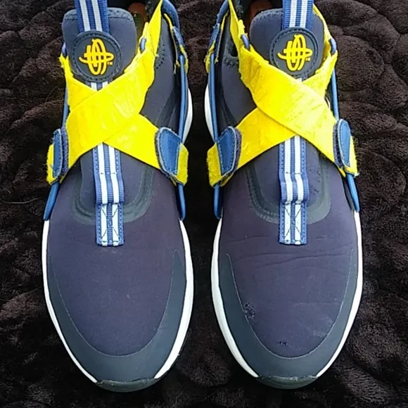 Nike Huarache City Nike AJ6662-405 (Youth 7)