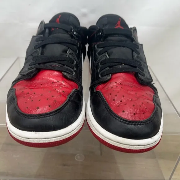 Nike Jordan 1 Low FlyEase Alternate Bred Toe size 8 DM1206-066