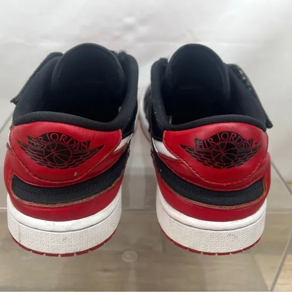 Nike Jordan 1 Low FlyEase Alternate Bred Toe size 8 DM1206-066