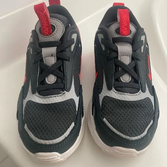 Nike Kids Air Max Bolt Black and Red Sneakers