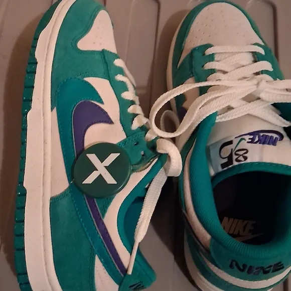 Nike Kids' Teal and White Sneakers