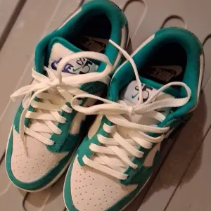 Nike Kids' Teal and White Sneakers