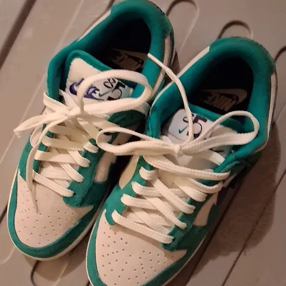 Nike Kids' Teal and White Sneakers