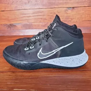 Nike Kyrie Flytrap IV 4 Shoes Men 8 Black White Basketball Sneakers