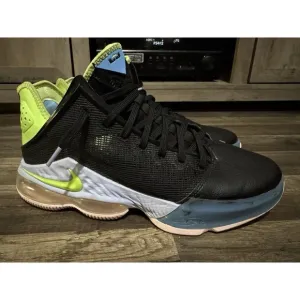 Nike LeBron 19 Low Ghost Green Black Mens Size 12 Basketball Shoes Sneakers