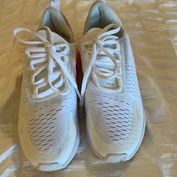 Nike Men White and Orange Sneakers
