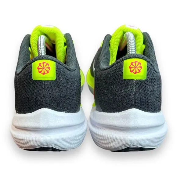 Nike Men's‎ Air Winflo 10 XCC Running shoes FN6825 010 size 9.5 Black White Pink