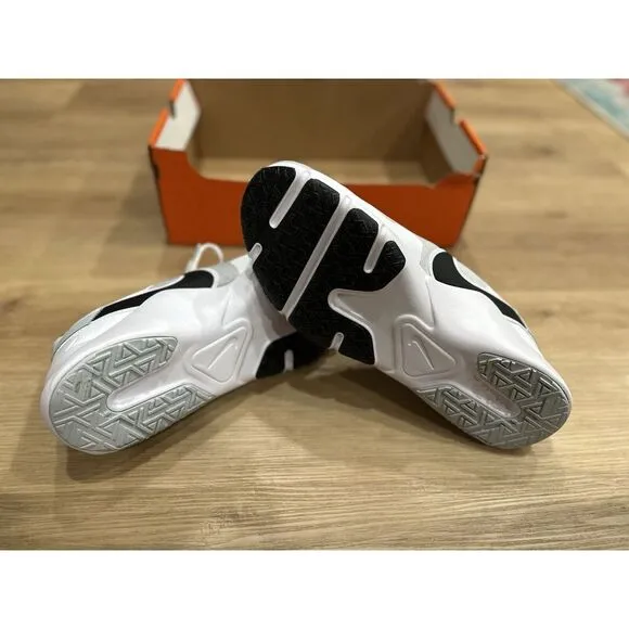 Nike Men's Legend Essential 2 Training‎ Sneakers White/Black Size 13 CQ9356 002