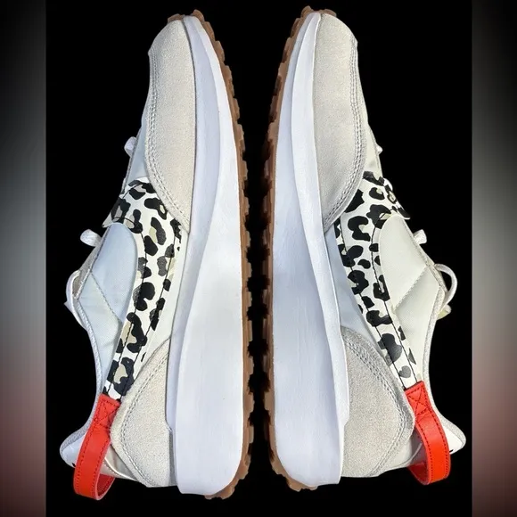 Nike-NWOB women’s sz.11.5 waffle debut sneakers animal print swoosh/orange. New!