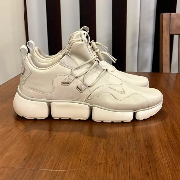 Nike Pocketknife DM LTR AH7360 002 shoes sneakers new Mens Size 12.5