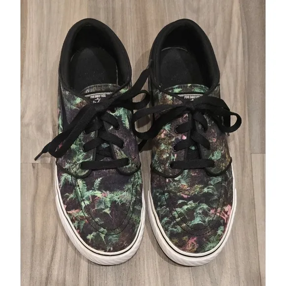 Nike SB Zoom Stefan Janoski Sneakers-Palm Leaves Print - Iconic Comfort &amp; Style