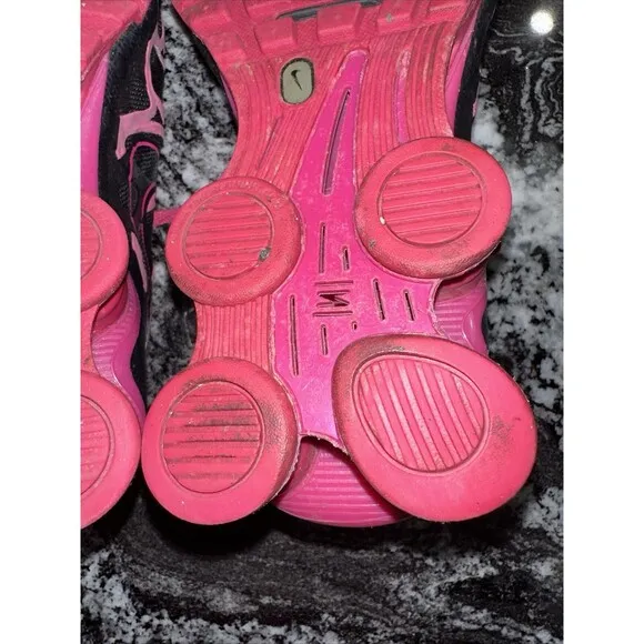 Nike Shox Turbo 13 GS - 525236 001 - Black / Fireberry - Youth: 6Y / Womens: 8