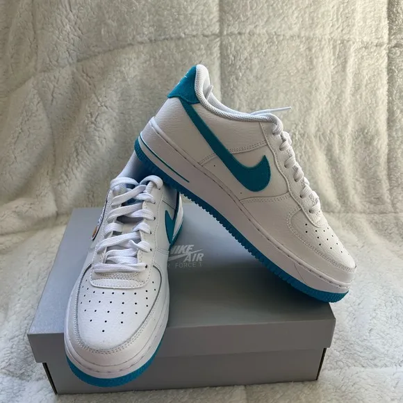 NIKE SNEAKERS X SPACE JAM COLLAB