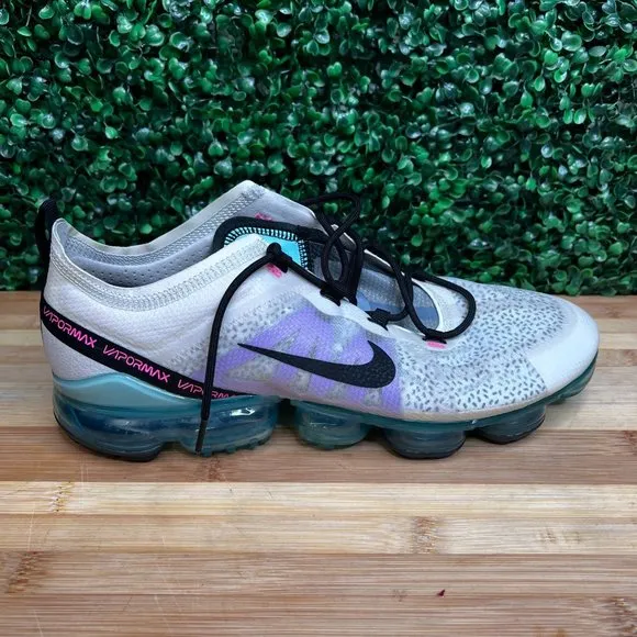 Nike Sz 12 - RIGHT SHOE ONLY - Vapormax 270 React D/MS/X Amputee Zoom Background