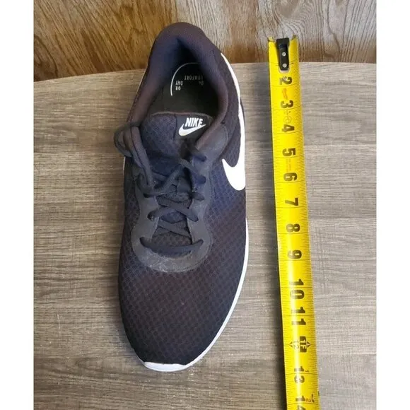 Nike Tanjun Athletic Shoes Sneakers Men's Size 13 Black