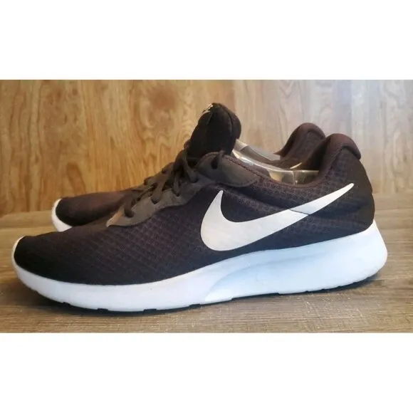 Nike Tanjun Athletic Shoes Sneakers Men's Size 13 Black