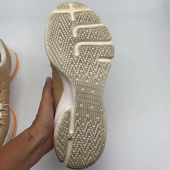Nike  -Vintage Kevin Durant Eighth Signature Tan Leather Sneakers Size 8