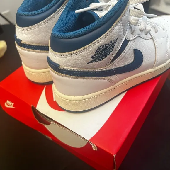 Nike White and Blue Sneakers with Low-Top Design